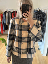 Load image into Gallery viewer, Wool Jacket