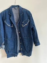 Load image into Gallery viewer, Denim Coat with studs