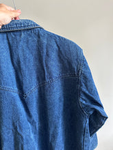 Load image into Gallery viewer, Denim Coat with studs