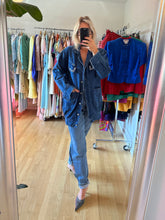 Load image into Gallery viewer, Denim Coat with studs