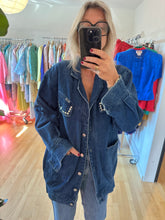 Load image into Gallery viewer, Denim Coat with studs