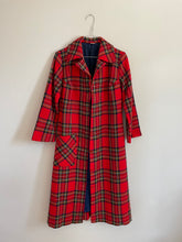 Load image into Gallery viewer, Checkered Coat