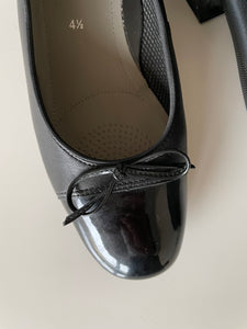 Black Ballerina Shoe