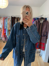 Load image into Gallery viewer, Denim Jacket