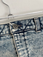 Load image into Gallery viewer, Snow Wash Leather Fringe Denim Skirt