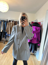 Load image into Gallery viewer, Grey Blazer Jacket