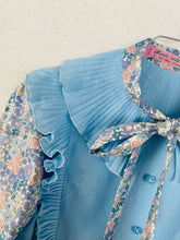 Load image into Gallery viewer, Bow &amp; Ruffles Shirt