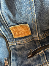 Load image into Gallery viewer, Denim Jacket