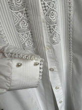 Load image into Gallery viewer, White lace shirt