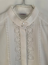 Load image into Gallery viewer, White lace shirt