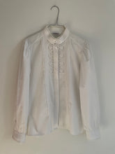 Load image into Gallery viewer, White lace shirt