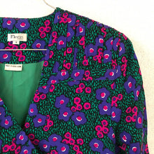 Load image into Gallery viewer, Floral Print Silk Jacket