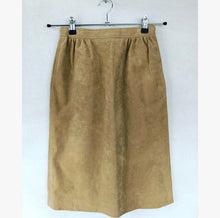 Load image into Gallery viewer, Suede Skirt