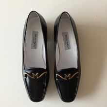 Load image into Gallery viewer, Black Magli Loafer