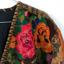 Load image into Gallery viewer, Needlepoint Crooped Jacket