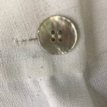 Load image into Gallery viewer, White Bermuda Shorts