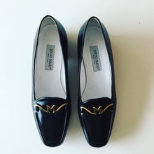 Load image into Gallery viewer, Black Magli Loafer