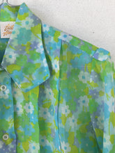 Load image into Gallery viewer, Green Floral Print Shirt 70s