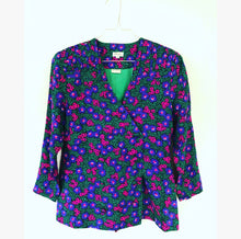 Load image into Gallery viewer, Floral Print Silk Jacket