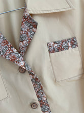 Load image into Gallery viewer, Cool Tan 70s Dress with Floral Trim