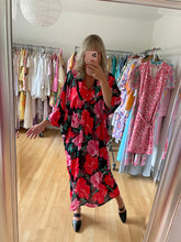 Load image into Gallery viewer, Floral Print Poly Dress