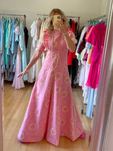 Load image into Gallery viewer, Bubblegum Pink Maxi Dress