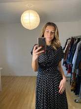 Load image into Gallery viewer, Polka Dot 40&#39;s Style Dress