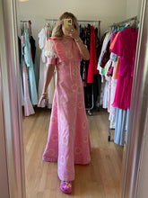 Load image into Gallery viewer, Bubblegum Pink Maxi Dress