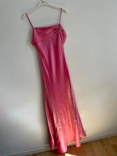 Load image into Gallery viewer, Pink gown 90s