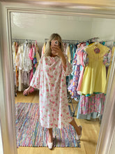 Load image into Gallery viewer, Floral Print Seersucker Dress