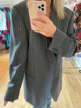 Load image into Gallery viewer, Striped Oversized Blazer