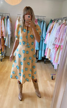 Load image into Gallery viewer, Floral Print Puff Sleeves Dress