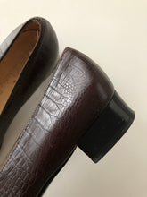 Load image into Gallery viewer, Salvatore Ferragamo Flats