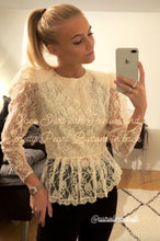 Load image into Gallery viewer, Lace Puff Sleeves Peplum 80s Shirt