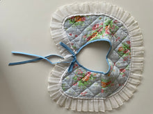 Load image into Gallery viewer, Quilted Collar