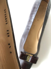 Load image into Gallery viewer, Salvatore Ferragamo Flats
