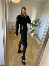 Load image into Gallery viewer, Black Power Shoulder Dress